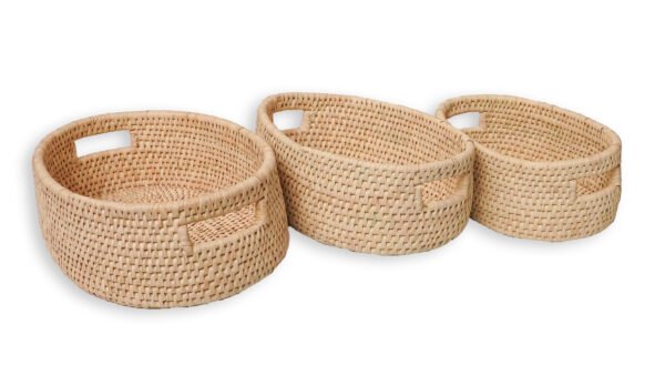 A set of three Hand woven Oval Baskets - Image 2
